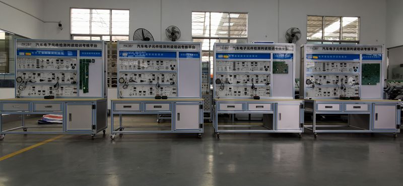 汽车电子元件考核平台.jpg